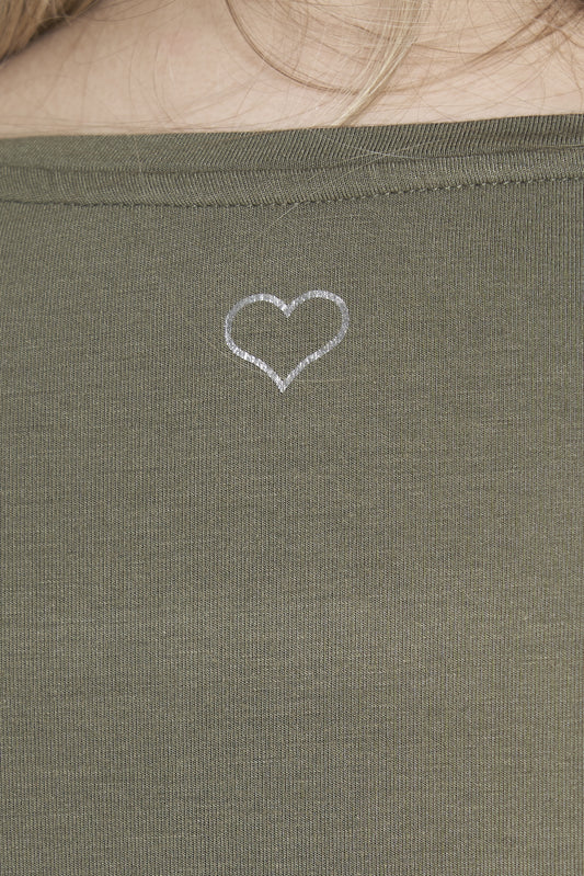 Plus size T-shirt dame Army med 3/4 ærmer – Blød og komfortabel